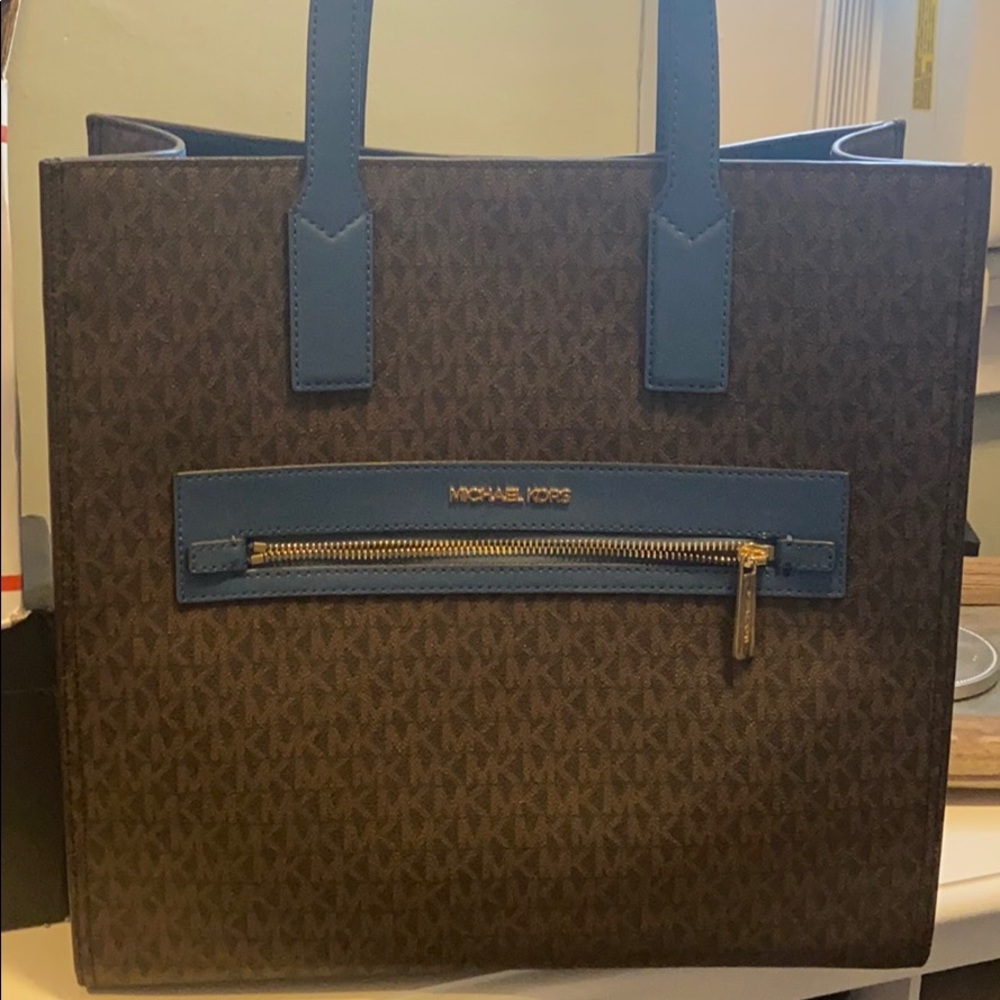 Michael Kors Handbag
